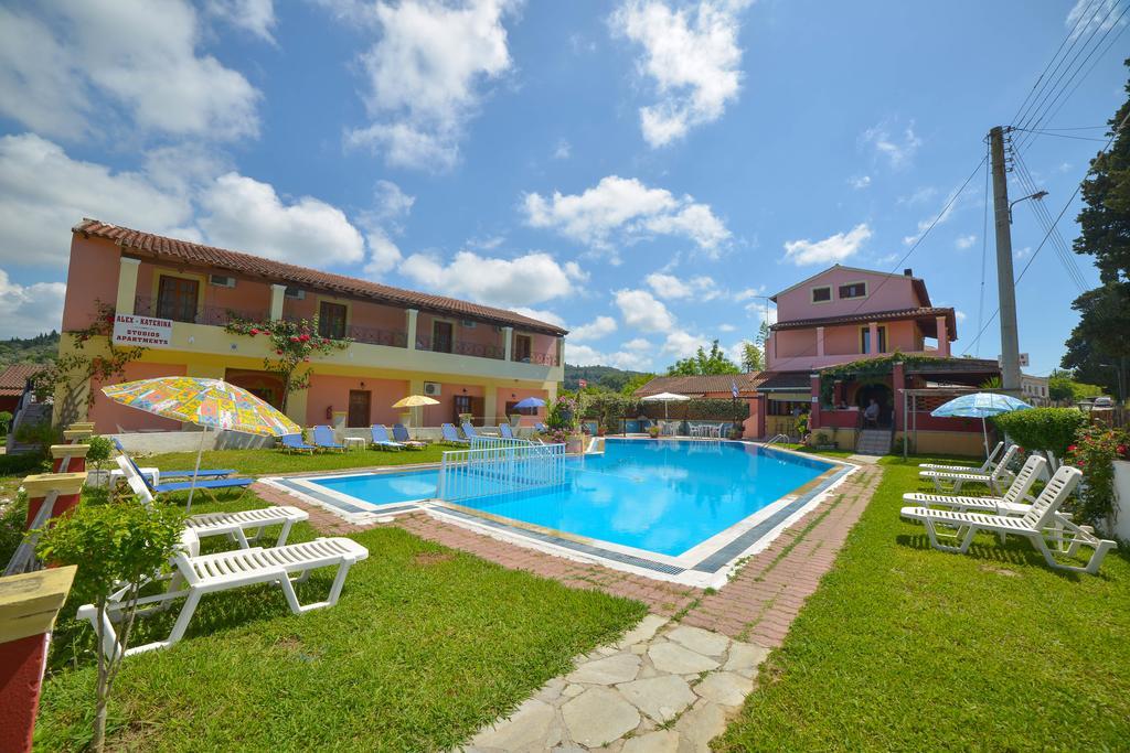 Alex Katerina Apartments Peroulades  Exterior foto